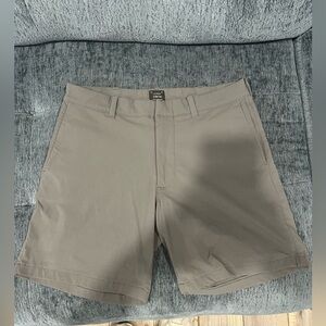 J. Crew Men's Grey Stretch Shorts EUC Size 32 L 7